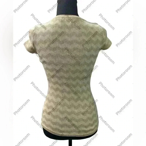 Lilly Pulitzer Sydney Chevron Zigzag Short Sleeve Sweater Top-Gold - Picture 3 of 6